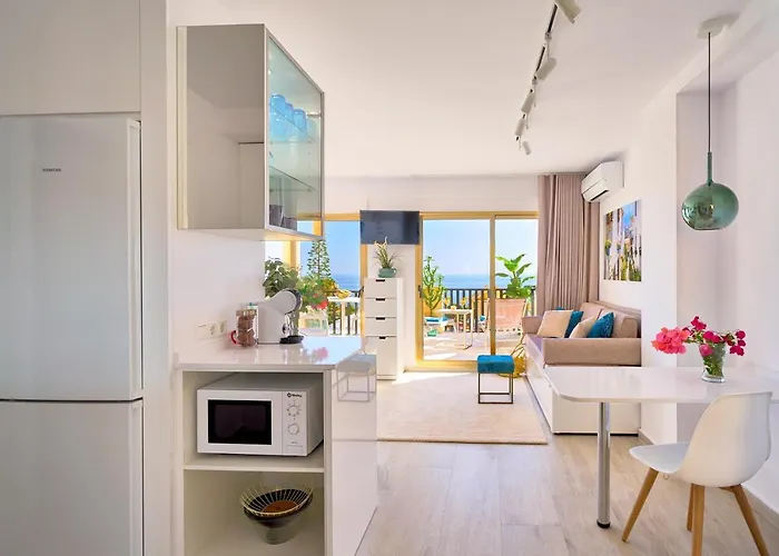 Apartmán Honeymoon Corner Suite, Sun-all-day Terrace On The Of *