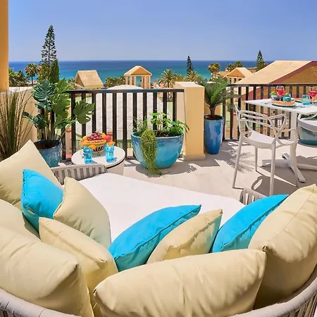 Honeymoon Corner Suite, Sun-all-day Terrace On The Of 公寓 马尔韦利亚