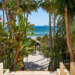 Honeymoon Corner Suite, Sun-all-day Terrace On The Of Διαμέρισμα Μαρμπέλλα