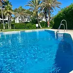 Apartman Honeymoon Corner Suite, Sun-all-day Terrace On The Of Marbella