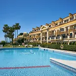 Διαμέρισμα Honeymoon Corner Suite, Sun-all-day Terrace On The Of