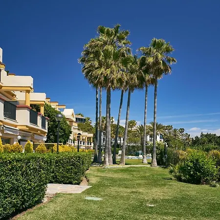 Apartment Honeymoon Corner Suite, Sun-all-day Terrace On The Of *